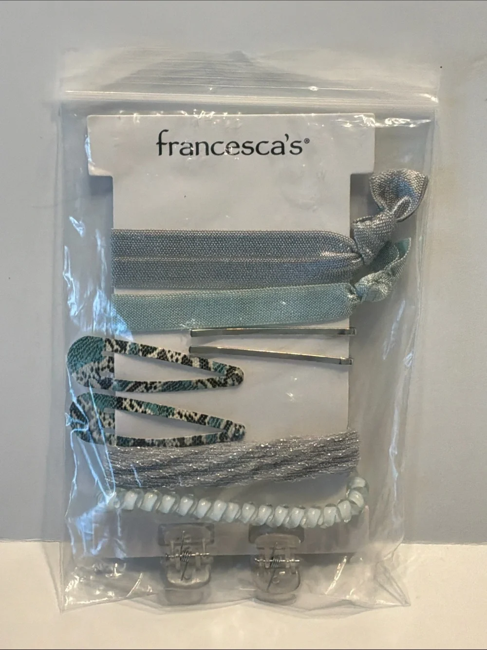 Francesca’s Mixed Hair Accessories Set